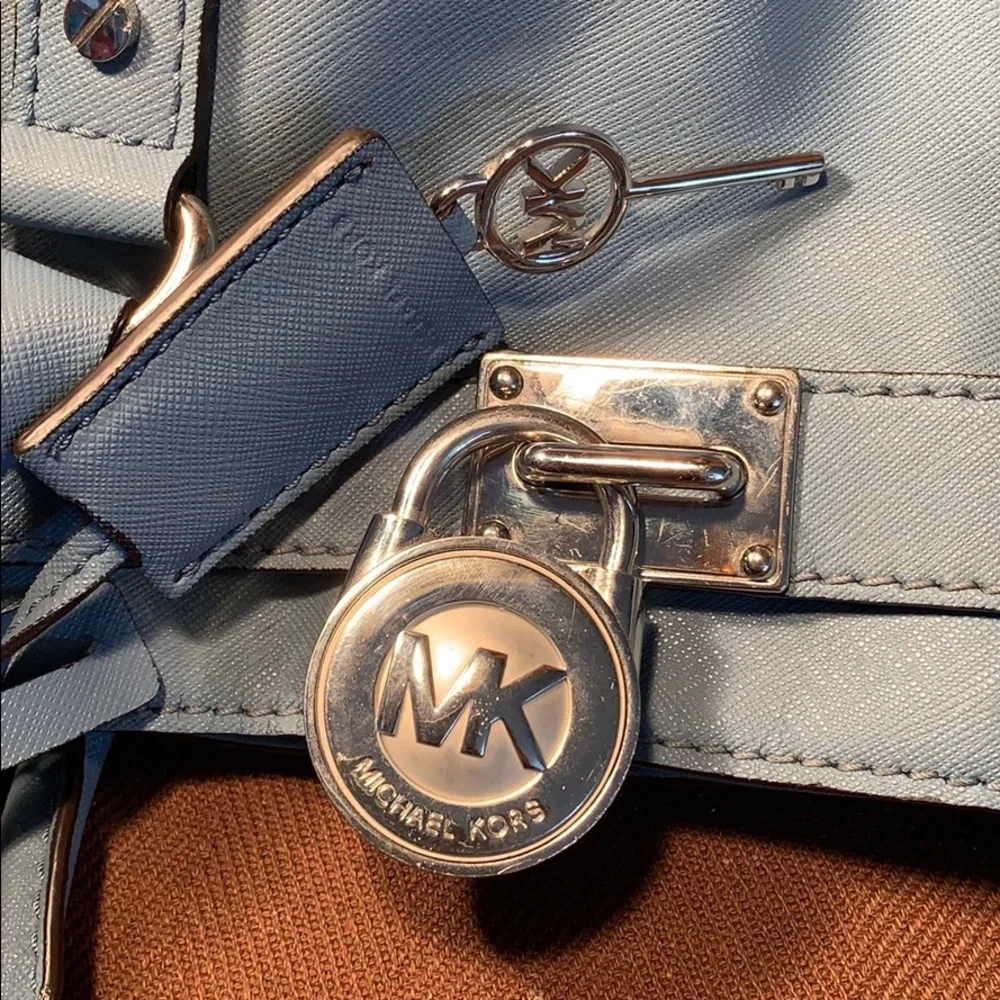 Michael Kors Hamilton Lock/key 18K tote/bag EC!